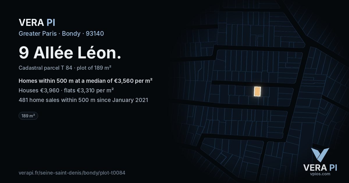 9 Allée Léon, Bondy at night – the plot lit, the parcels around coloured by the prices near them