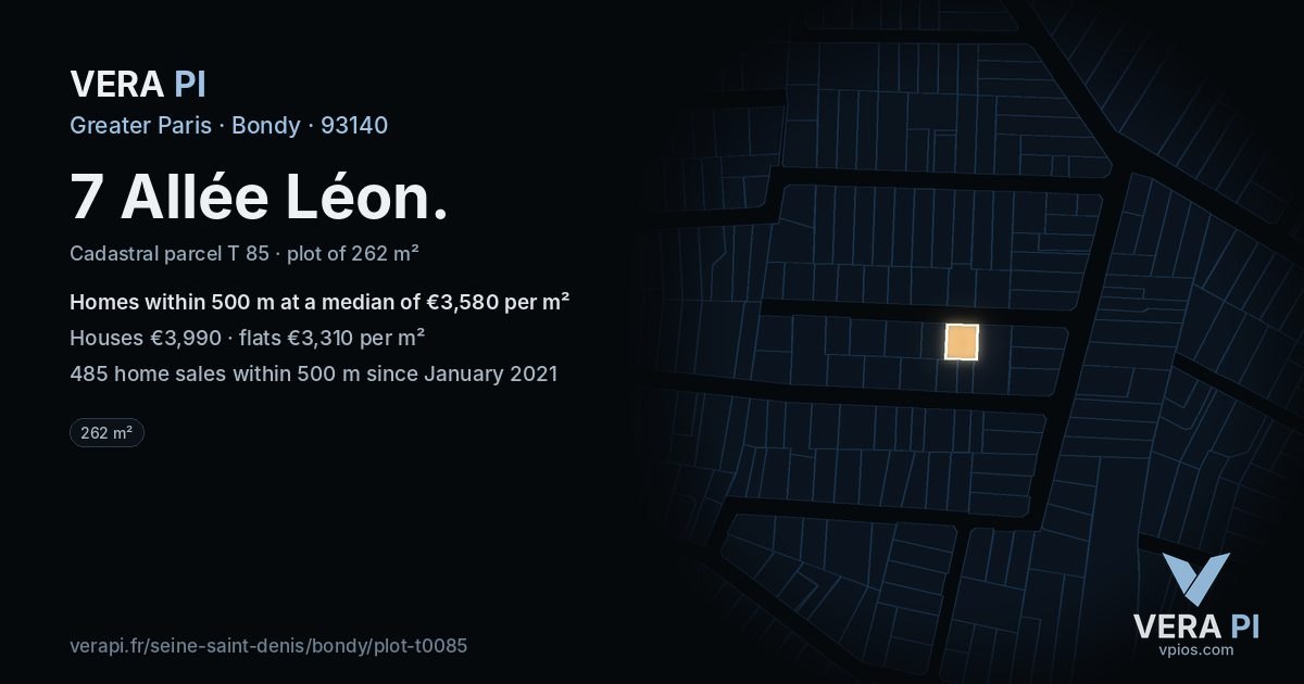 7 Allée Léon, Bondy at night – the plot lit, the parcels around coloured by the prices near them