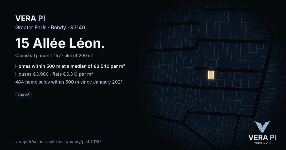 15 Allée Léon, Bondy at night – the plot lit, the parcels around coloured by the prices near them