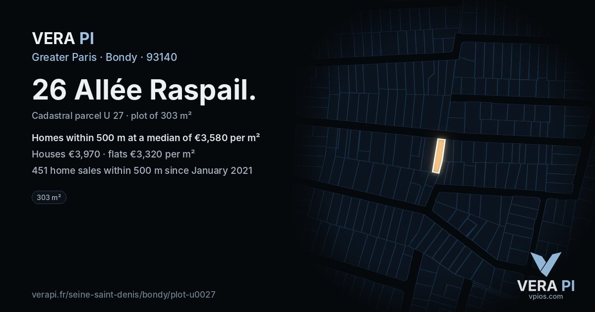 26 Allée Raspail, Bondy at night – the plot lit, the parcels around coloured by the prices near them