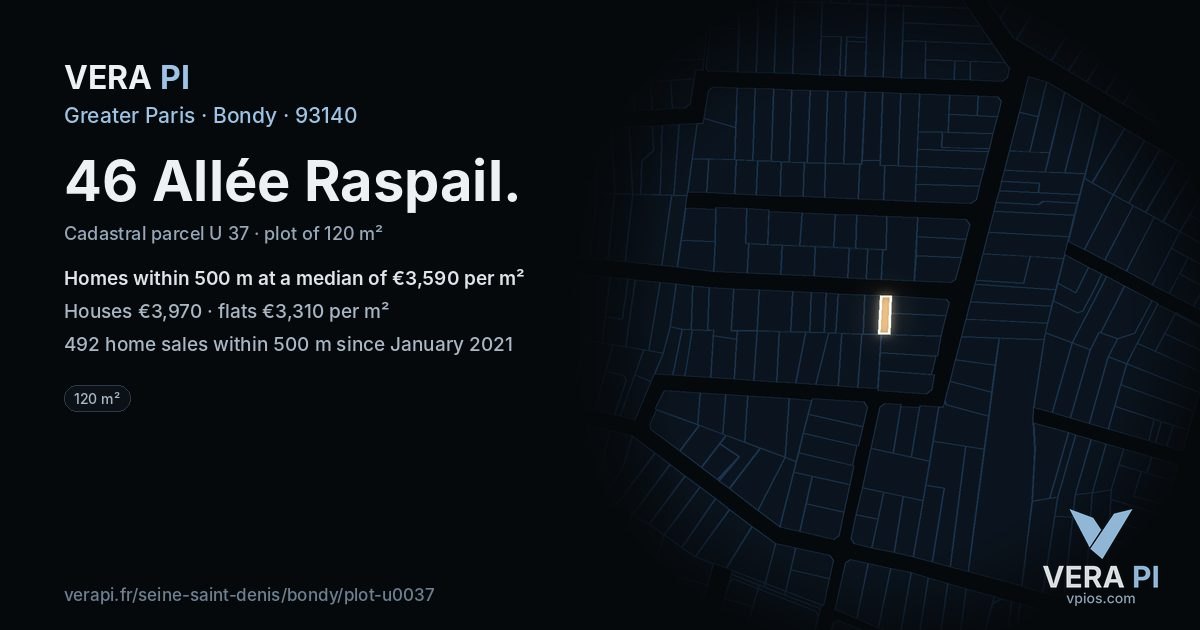 46 Allée Raspail, Bondy at night – the plot lit, the parcels around coloured by the prices near them