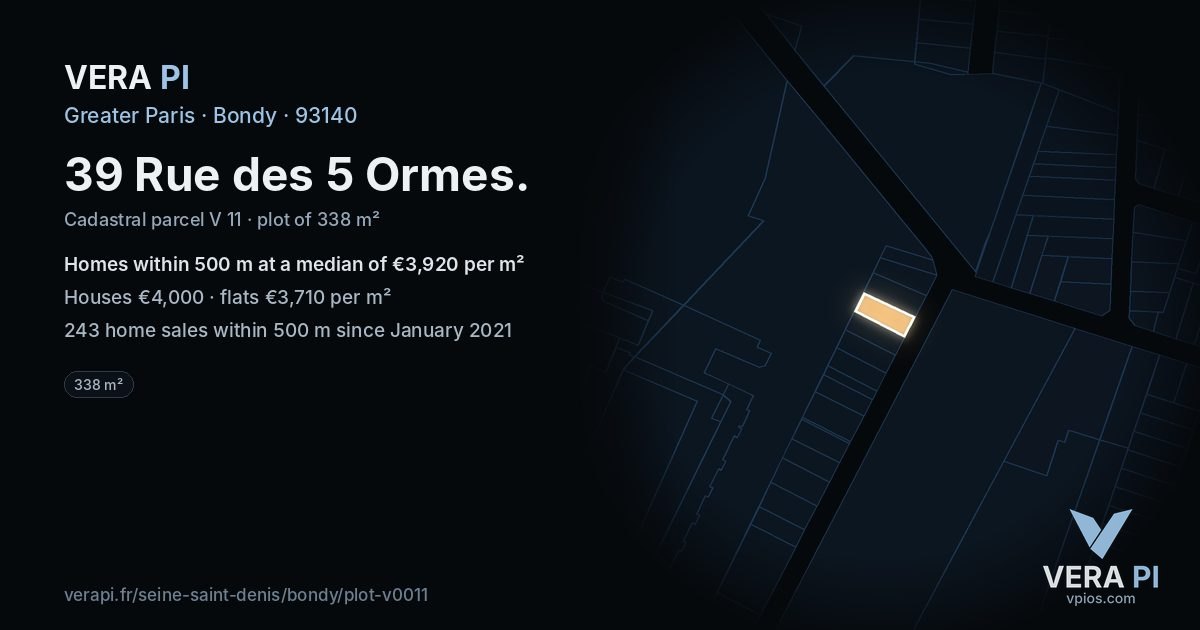 39 Rue des 5 Ormes, Bondy at night – the plot lit, the parcels around coloured by the prices near them