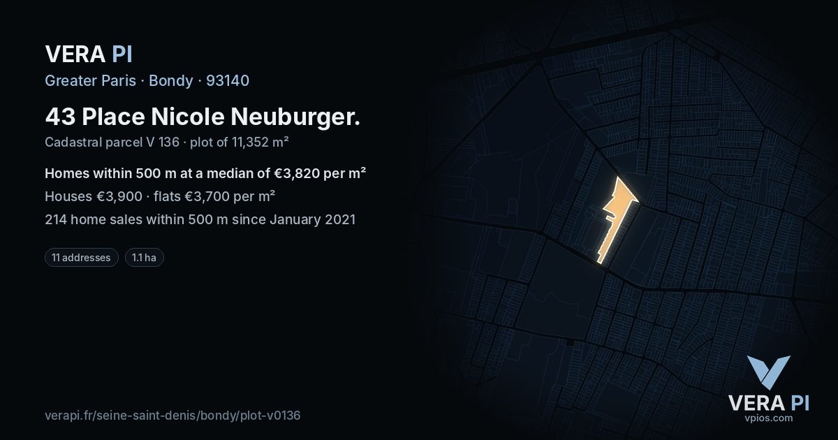 43 Place Nicole Neuburger, Bondy at night – the plot lit, the parcels around coloured by the prices near them