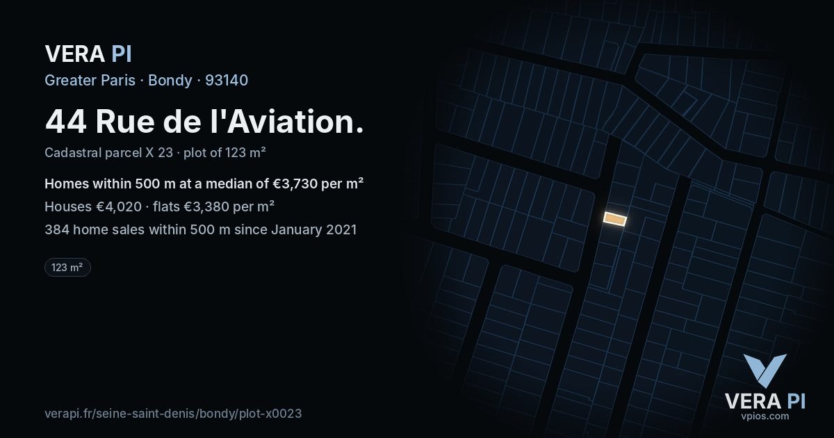 44 Rue de l'Aviation, Bondy at night – the plot lit, the parcels around coloured by the prices near them