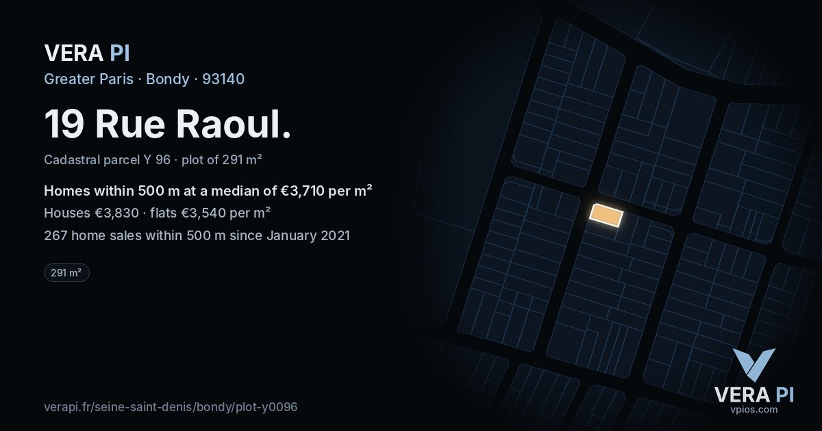 19 Rue Raoul, Bondy at night – the plot lit, the parcels around coloured by the prices near them