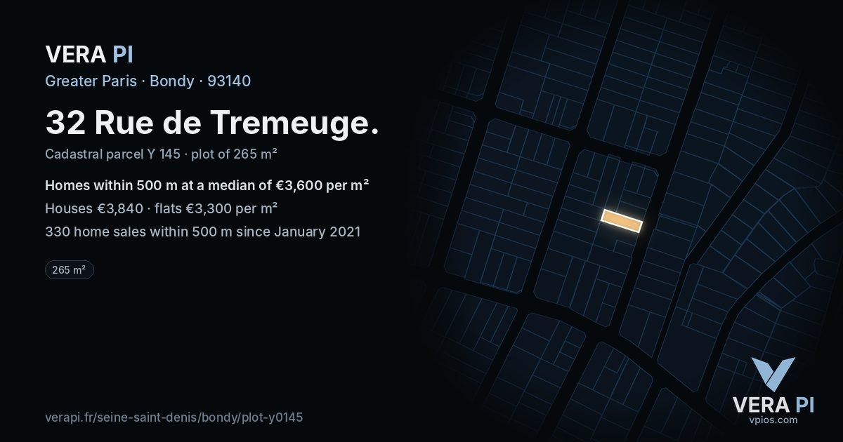 32 Rue de Tremeuge, Bondy at night – the plot lit, the parcels around coloured by the prices near them