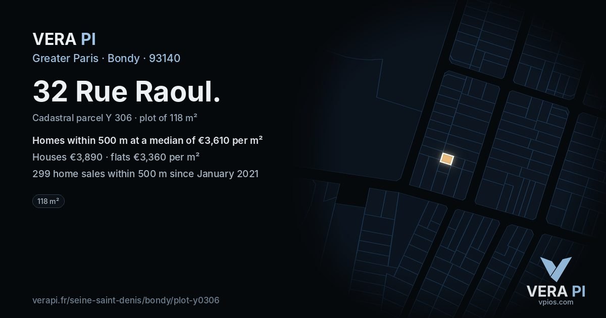 32 Rue Raoul, Bondy at night – the plot lit, the parcels around coloured by the prices near them