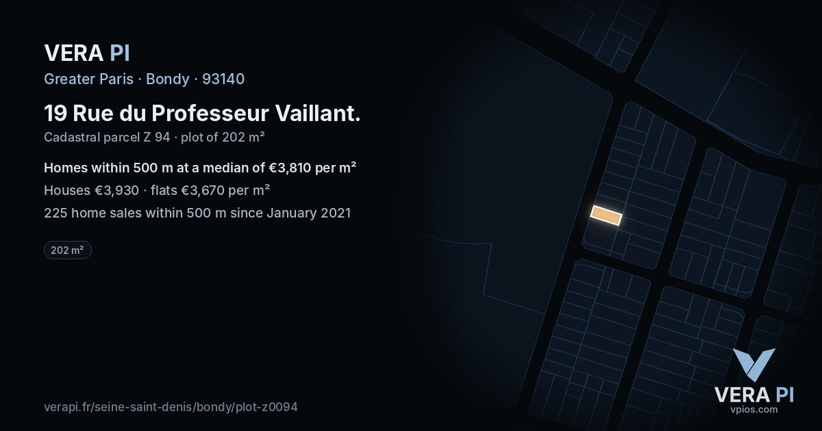 19 Rue du Professeur Vaillant, Bondy at night – the plot lit, the parcels around coloured by the prices near them
