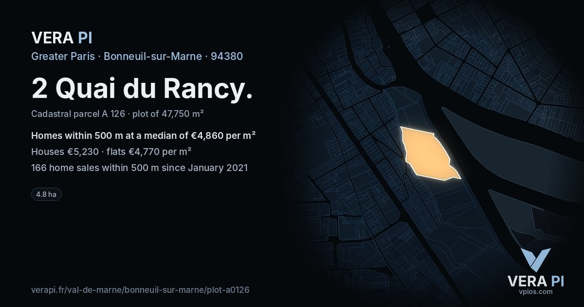 2 Quai du Rancy, Bonneuil-sur-Marne at night – the plot lit, the parcels around coloured by the prices near them