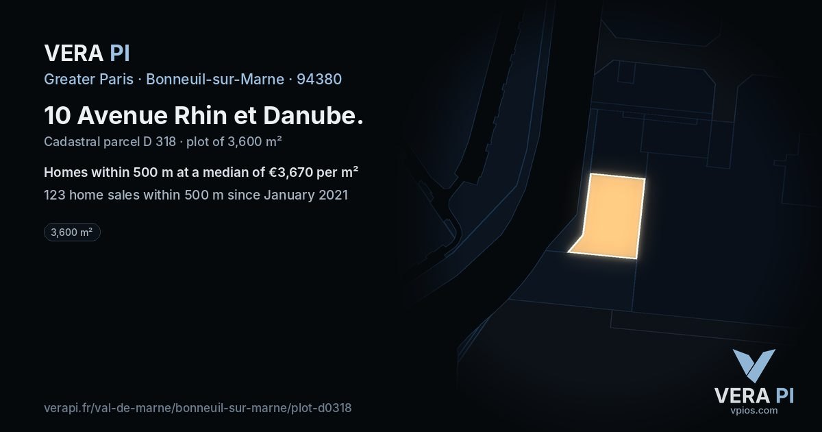 10 Avenue Rhin et Danube, Bonneuil-sur-Marne at night – the plot lit, the parcels around coloured by the prices near them