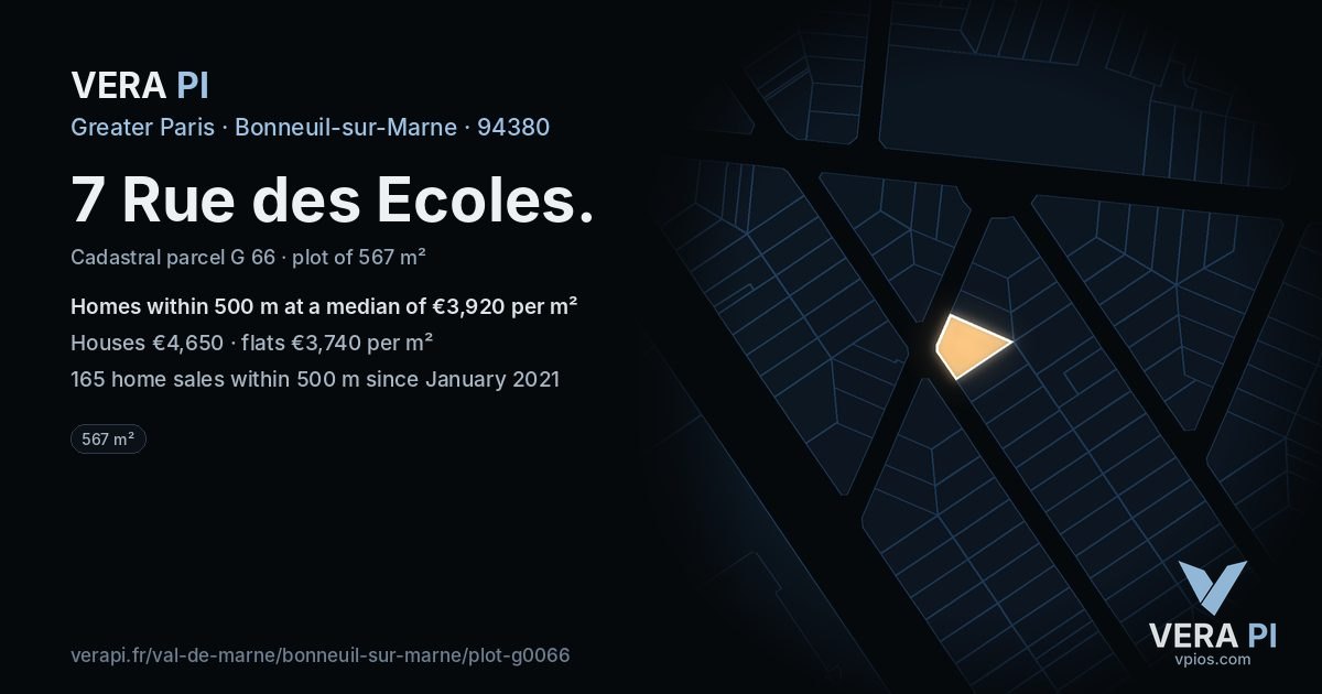 7 Rue des Ecoles, Bonneuil-sur-Marne at night – the plot lit, the parcels around coloured by the prices near them