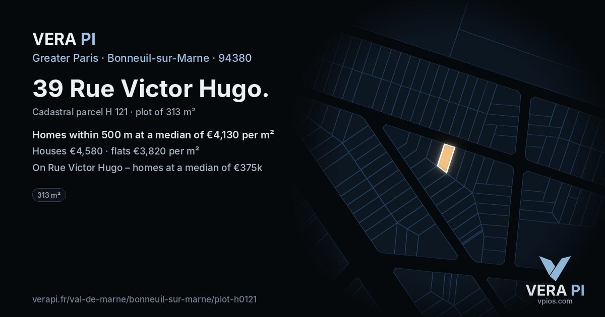 39 Rue Victor Hugo, Bonneuil-sur-Marne at night – the plot lit, the parcels around coloured by the prices near them