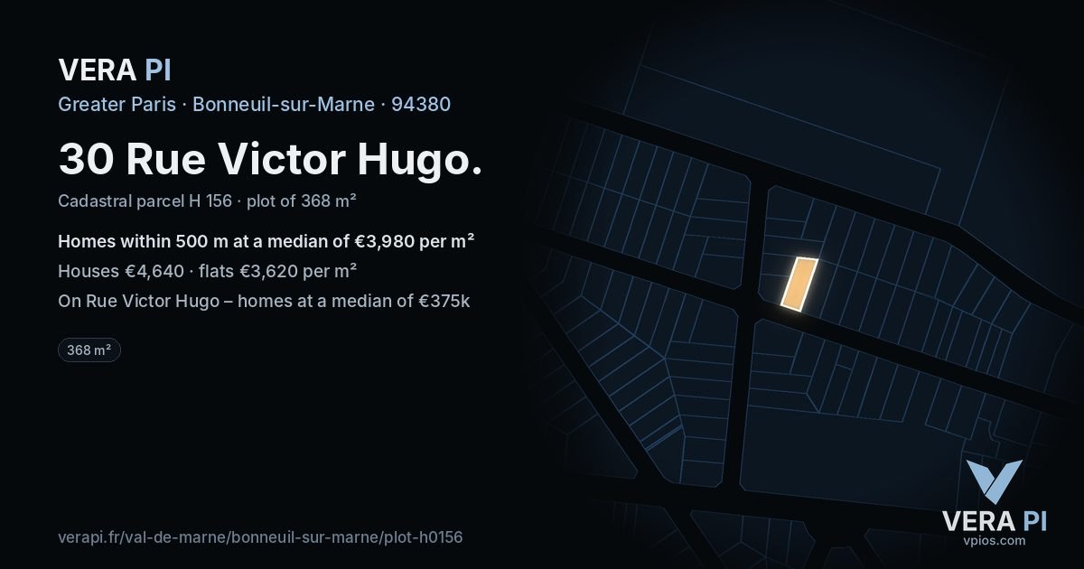 30 Rue Victor Hugo, Bonneuil-sur-Marne at night – the plot lit, the parcels around coloured by the prices near them