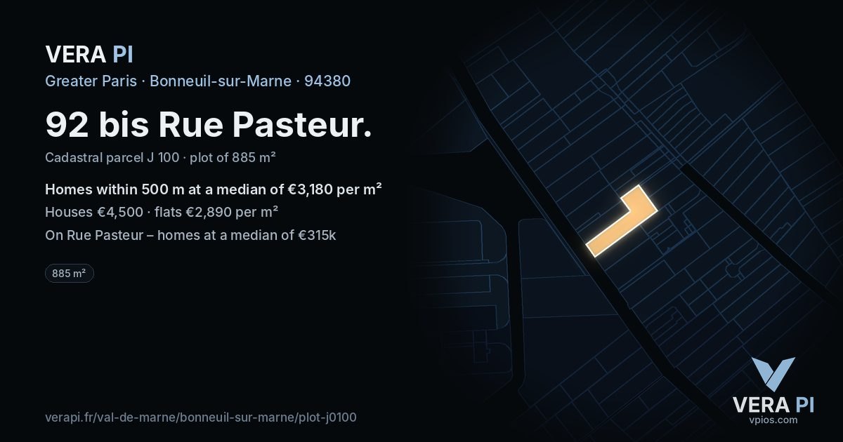 92 bis Rue Pasteur, Bonneuil-sur-Marne at night – the plot lit, the parcels around coloured by the prices near them