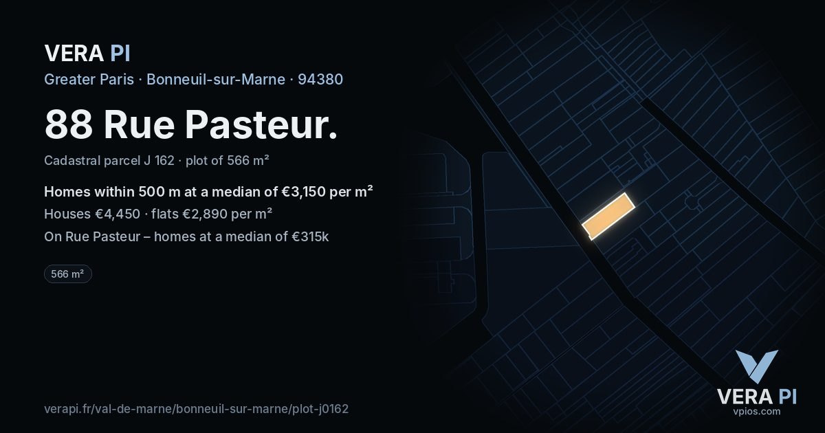 88 Rue Pasteur, Bonneuil-sur-Marne at night – the plot lit, the parcels around coloured by the prices near them