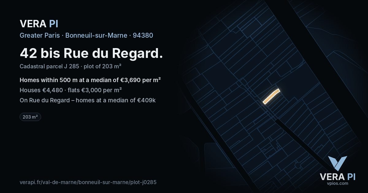 42 bis Rue du Regard, Bonneuil-sur-Marne at night – the plot lit, the parcels around coloured by the prices near them