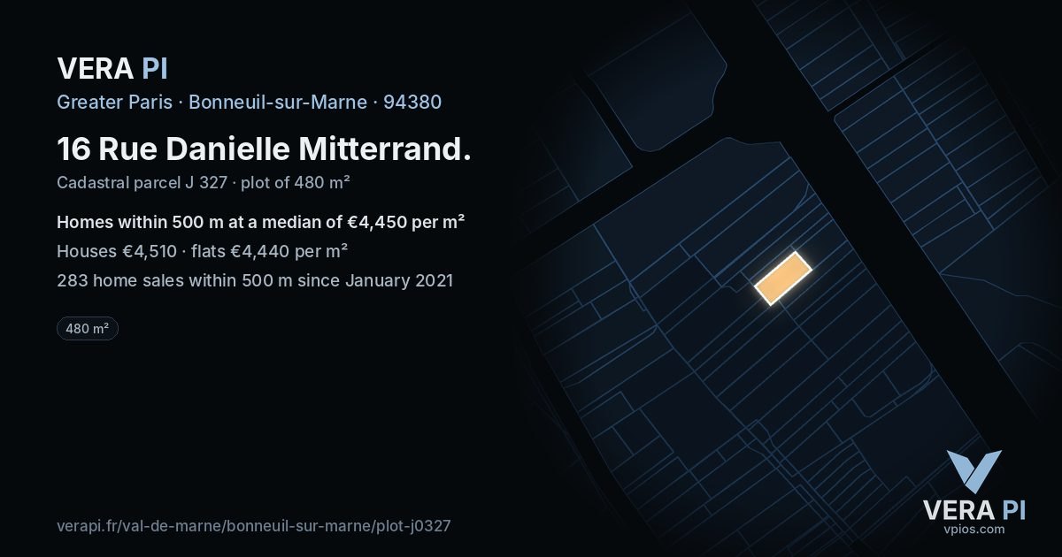 16 Rue Danielle Mitterrand, Bonneuil-sur-Marne at night – the plot lit, the parcels around coloured by the prices near them