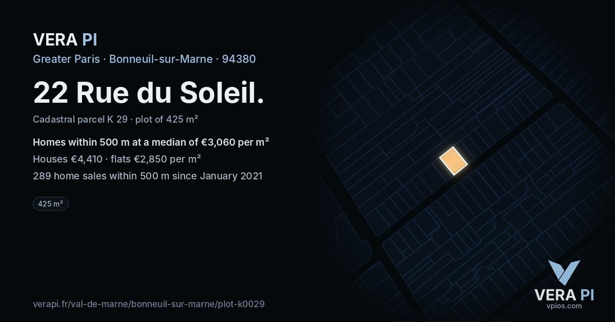 22 Rue du Soleil, Bonneuil-sur-Marne at night – the plot lit, the parcels around coloured by the prices near them