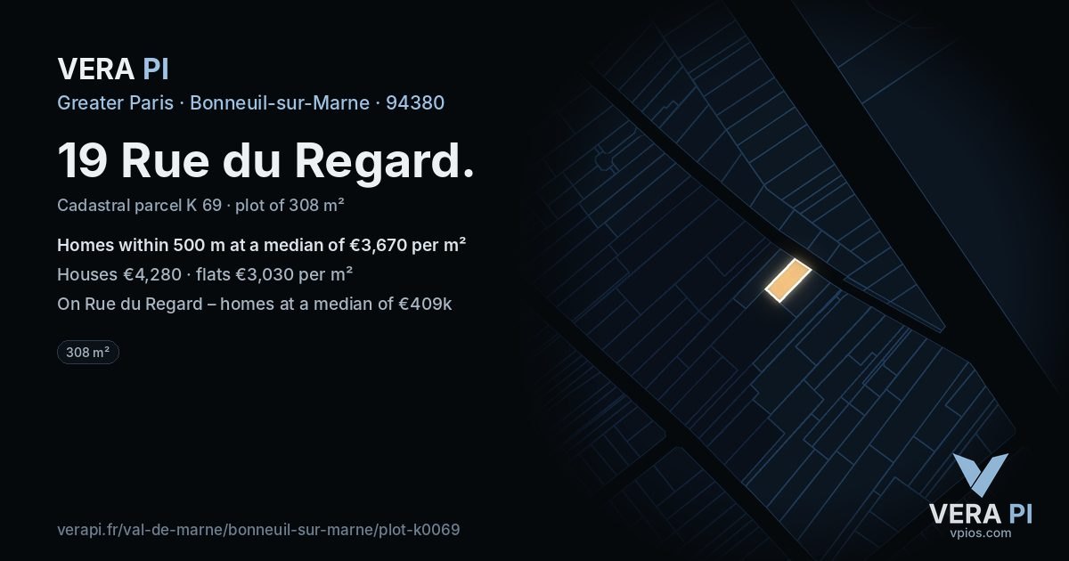 19 Rue du Regard, Bonneuil-sur-Marne at night – the plot lit, the parcels around coloured by the prices near them