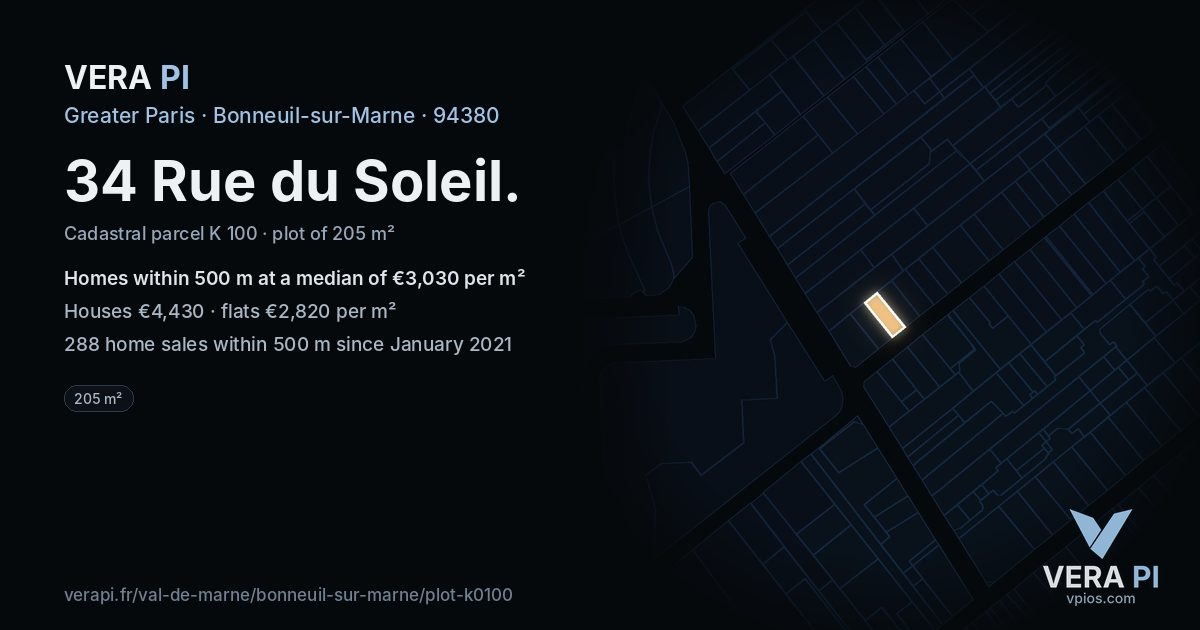 34 Rue du Soleil, Bonneuil-sur-Marne at night – the plot lit, the parcels around coloured by the prices near them