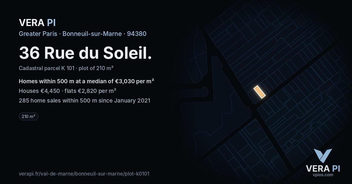 36 Rue du Soleil, Bonneuil-sur-Marne at night – the plot lit, the parcels around coloured by the prices near them