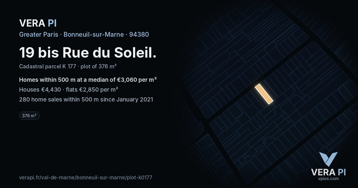 19 bis Rue du Soleil, Bonneuil-sur-Marne at night – the plot lit, the parcels around coloured by the prices near them