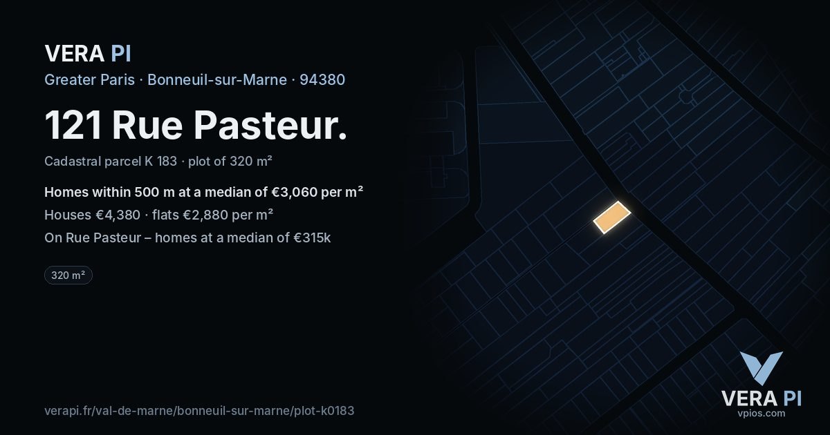 121 Rue Pasteur, Bonneuil-sur-Marne at night – the plot lit, the parcels around coloured by the prices near them
