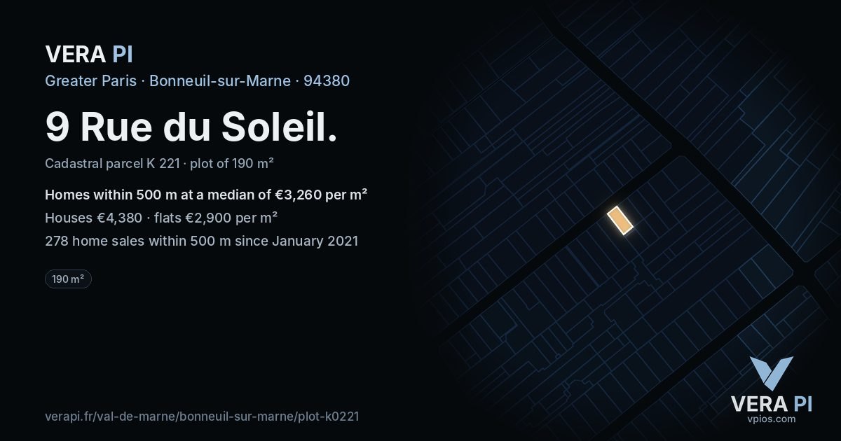 9 Rue du Soleil, Bonneuil-sur-Marne at night – the plot lit, the parcels around coloured by the prices near them