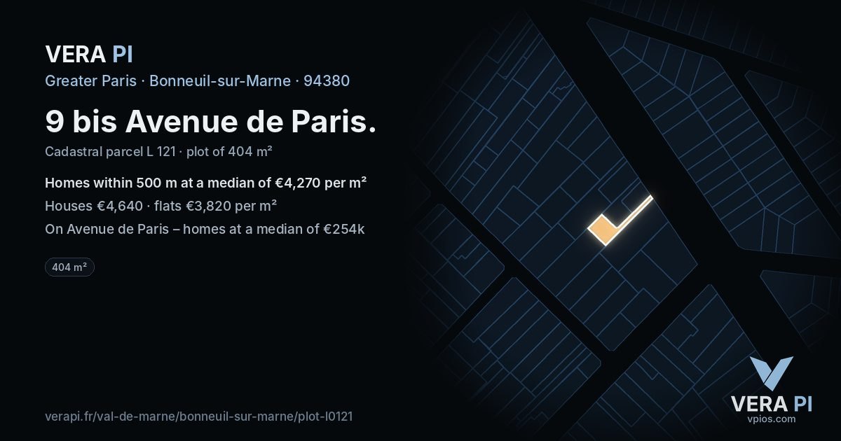 9 bis Avenue de Paris, Bonneuil-sur-Marne at night – the plot lit, the parcels around coloured by the prices near them
