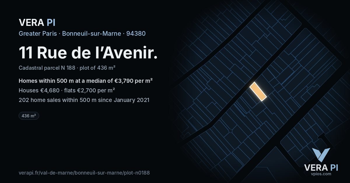 11 Rue de l’Avenir, Bonneuil-sur-Marne at night – the plot lit, the parcels around coloured by the prices near them