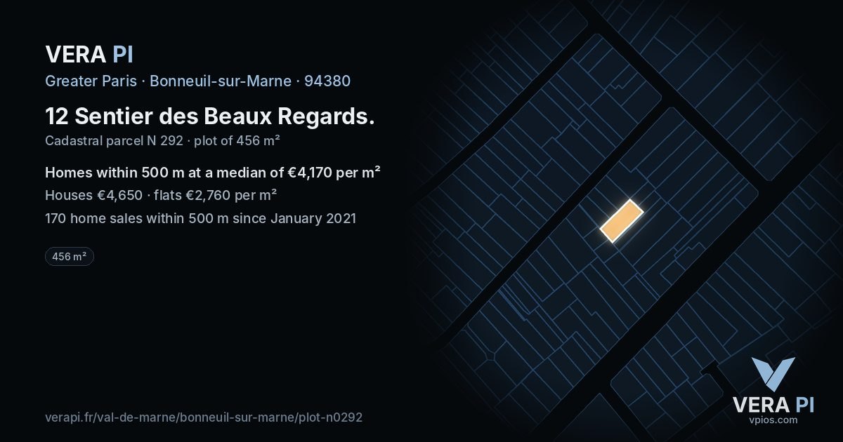 12 Sentier des Beaux Regards, Bonneuil-sur-Marne at night – the plot lit, the parcels around coloured by the prices near them