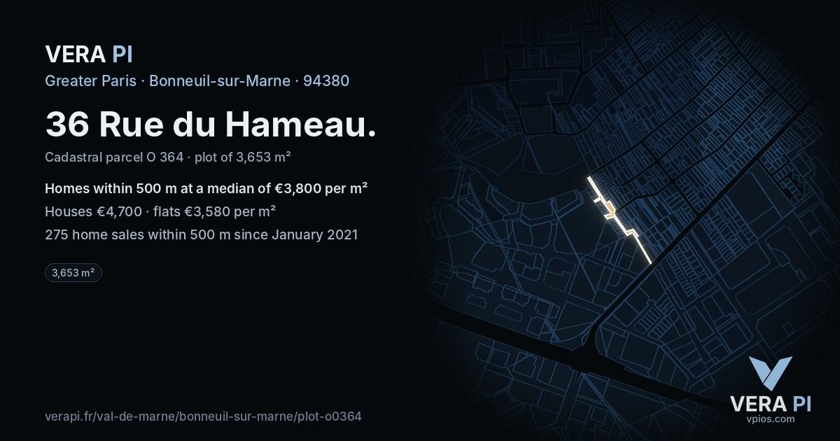 36 Rue du Hameau, Bonneuil-sur-Marne at night – the plot lit, the parcels around coloured by the prices near them