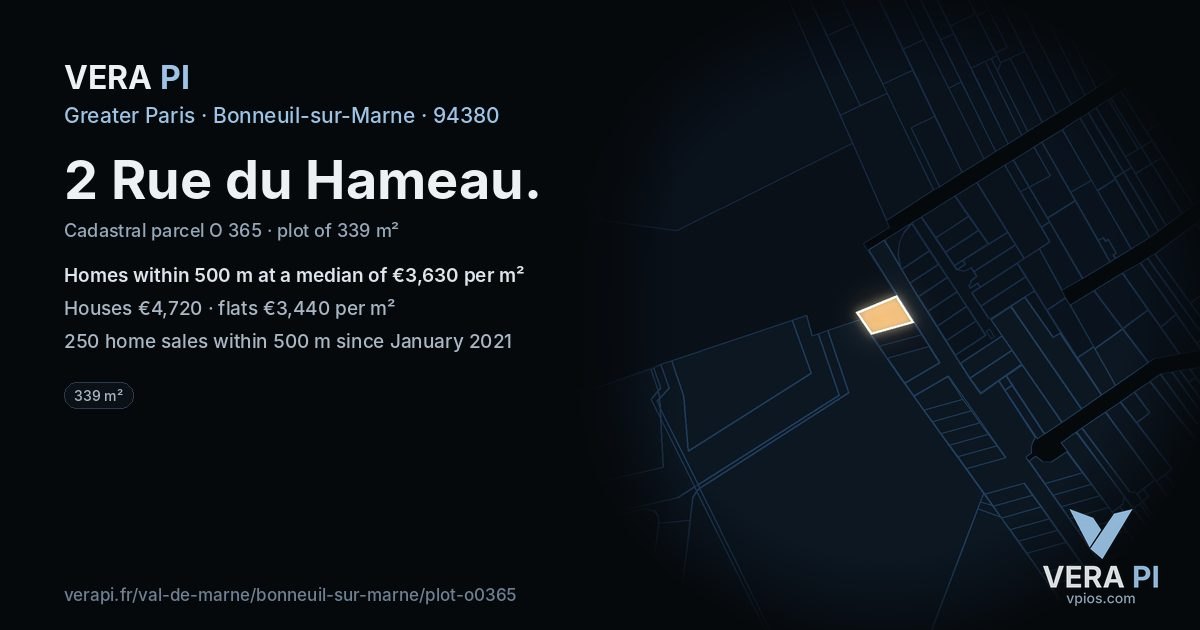 2 Rue du Hameau, Bonneuil-sur-Marne at night – the plot lit, the parcels around coloured by the prices near them