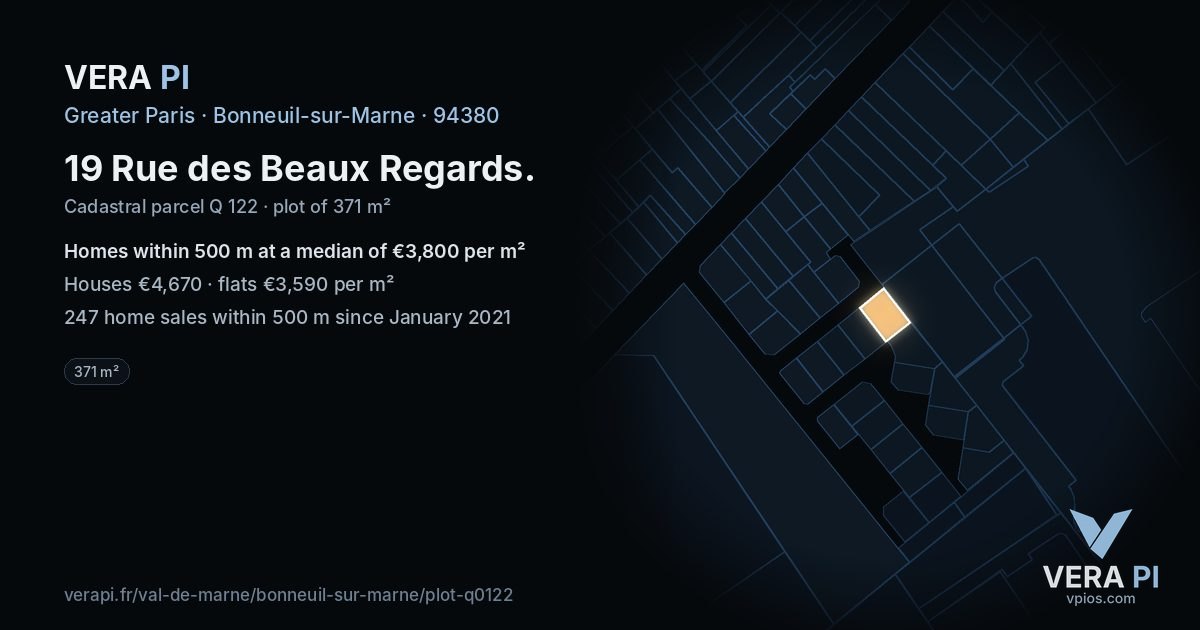 19 Rue des Beaux Regards, Bonneuil-sur-Marne at night – the plot lit, the parcels around coloured by the prices near them
