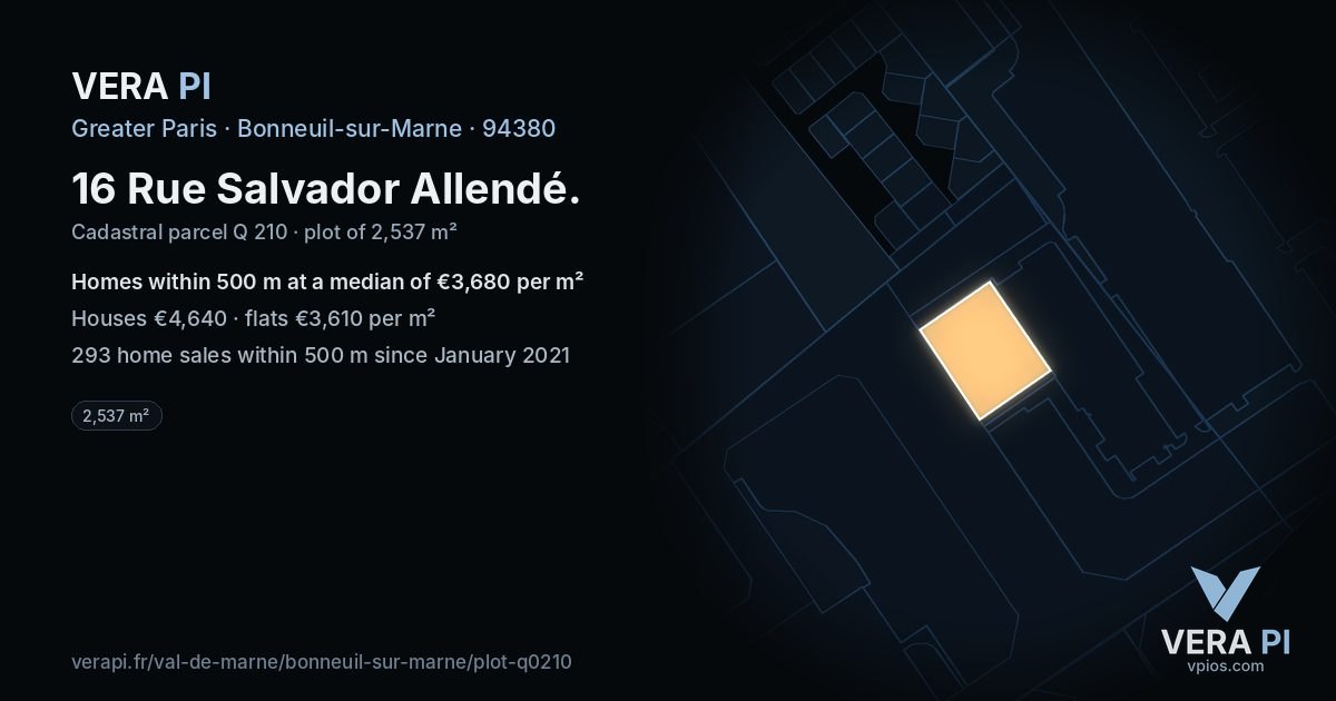 16 Rue Salvador Allendé, Bonneuil-sur-Marne at night – the plot lit, the parcels around coloured by the prices near them