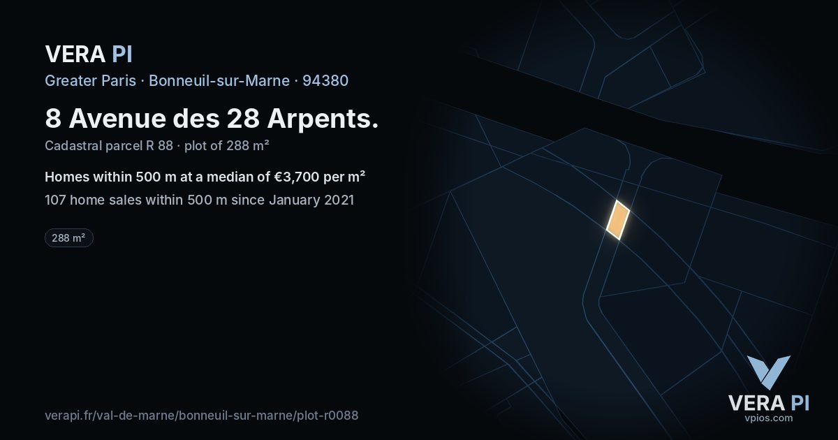 8 Avenue des 28 Arpents, Bonneuil-sur-Marne at night – the plot lit, the parcels around coloured by the prices near them