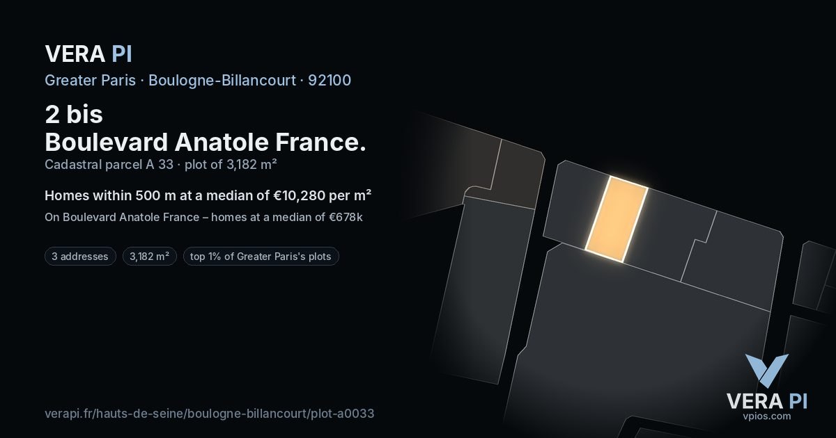 2 bis Boulevard Anatole France, Boulogne-Billancourt at night – the plot lit, the parcels around coloured by the prices near them