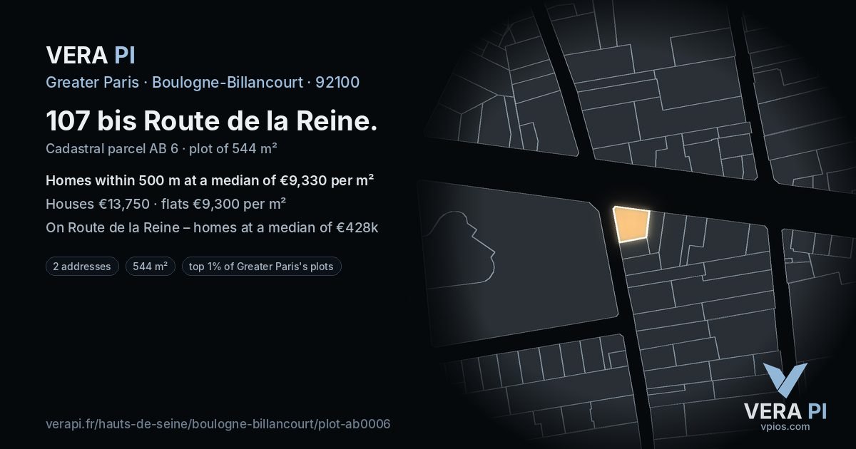 107 bis Route de la Reine, Boulogne-Billancourt at night – the plot lit, the parcels around coloured by the prices near them