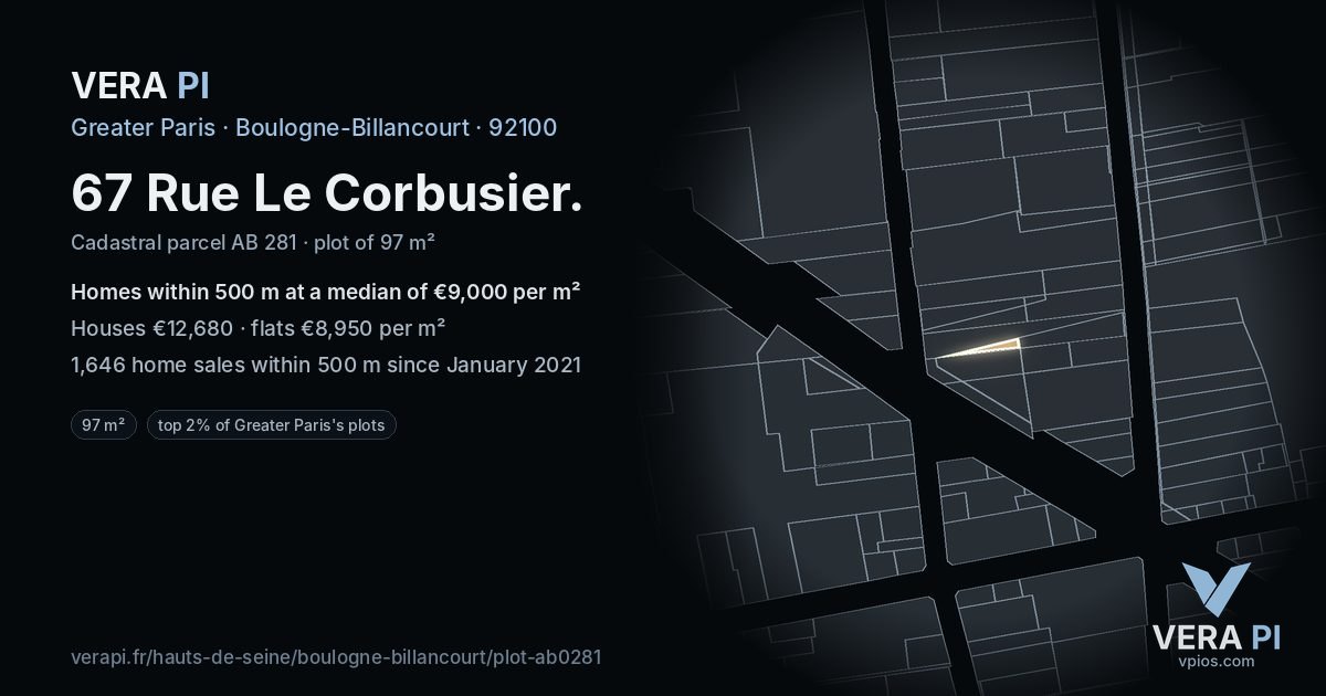 67 Rue Le Corbusier, Boulogne-Billancourt at night – the plot lit, the parcels around coloured by the prices near them