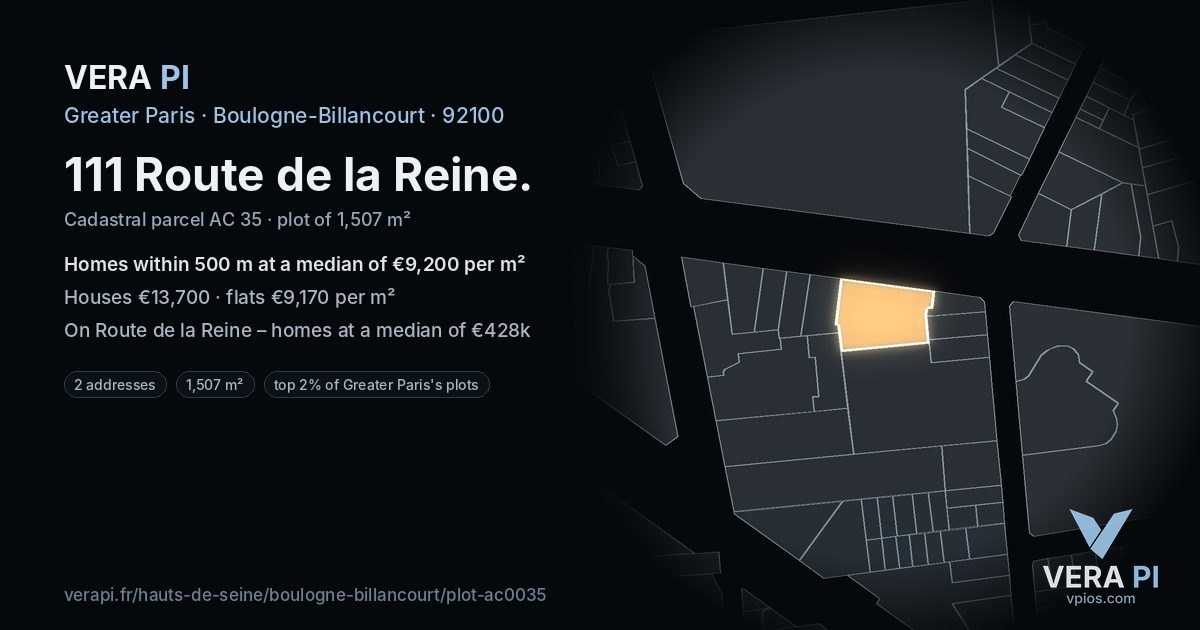 111 Route de la Reine, Boulogne-Billancourt at night – the plot lit, the parcels around coloured by the prices near them