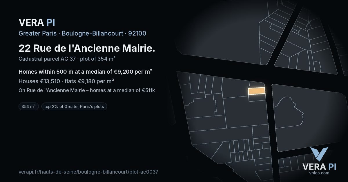 22 Rue de l'Ancienne Mairie, Boulogne-Billancourt at night – the plot lit, the parcels around coloured by the prices near them