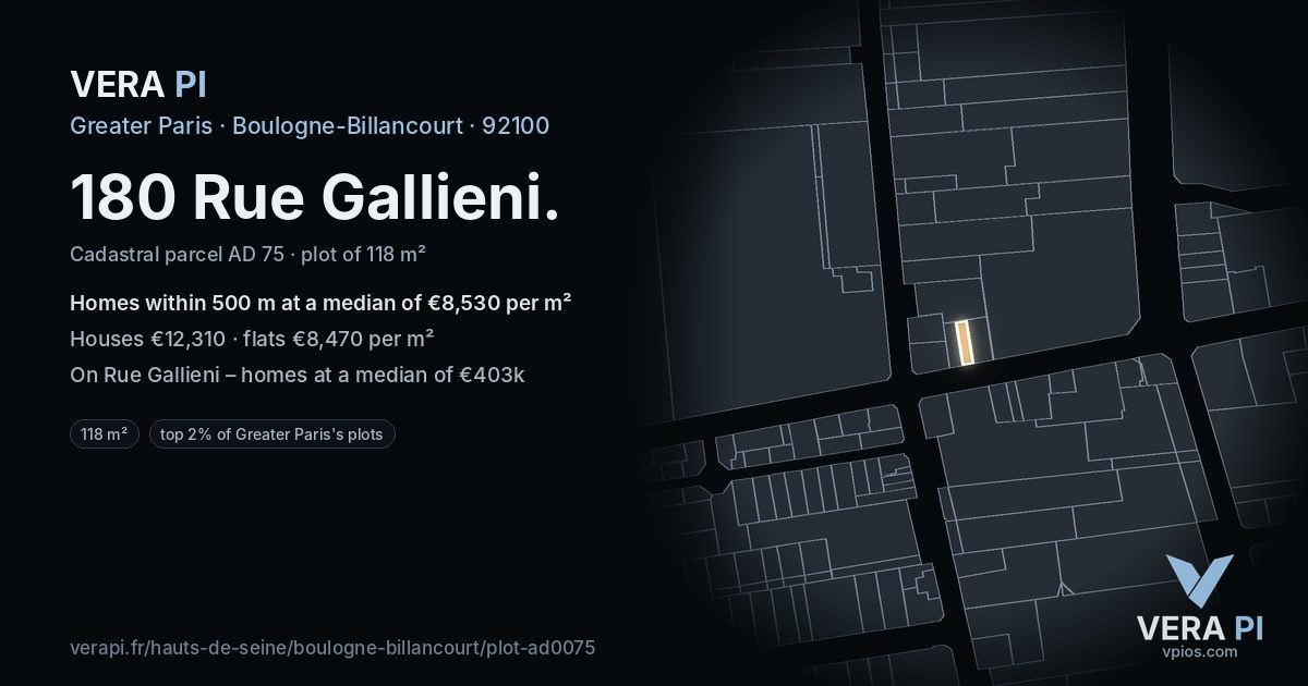 180 Rue Gallieni, Boulogne-Billancourt at night – the plot lit, the parcels around coloured by the prices near them