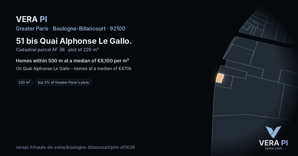 51 bis Quai Alphonse Le Gallo, Boulogne-Billancourt at night – the plot lit, the parcels around coloured by the prices near them