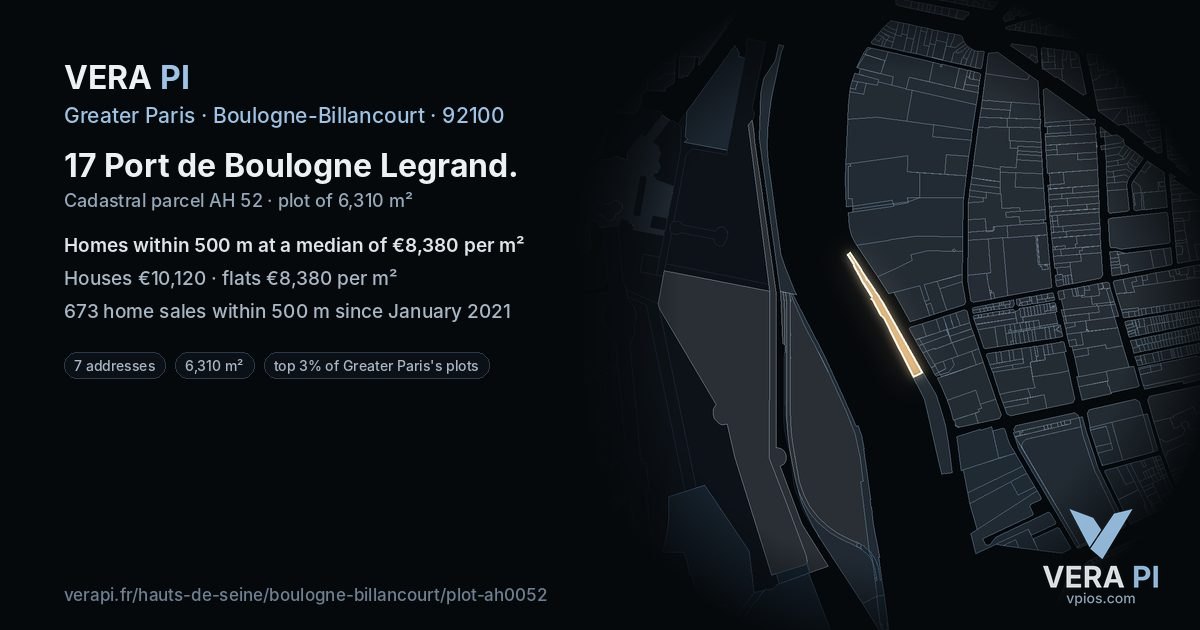 17 Port de Boulogne Legrand, Boulogne-Billancourt at night – the plot lit, the parcels around coloured by the prices near them