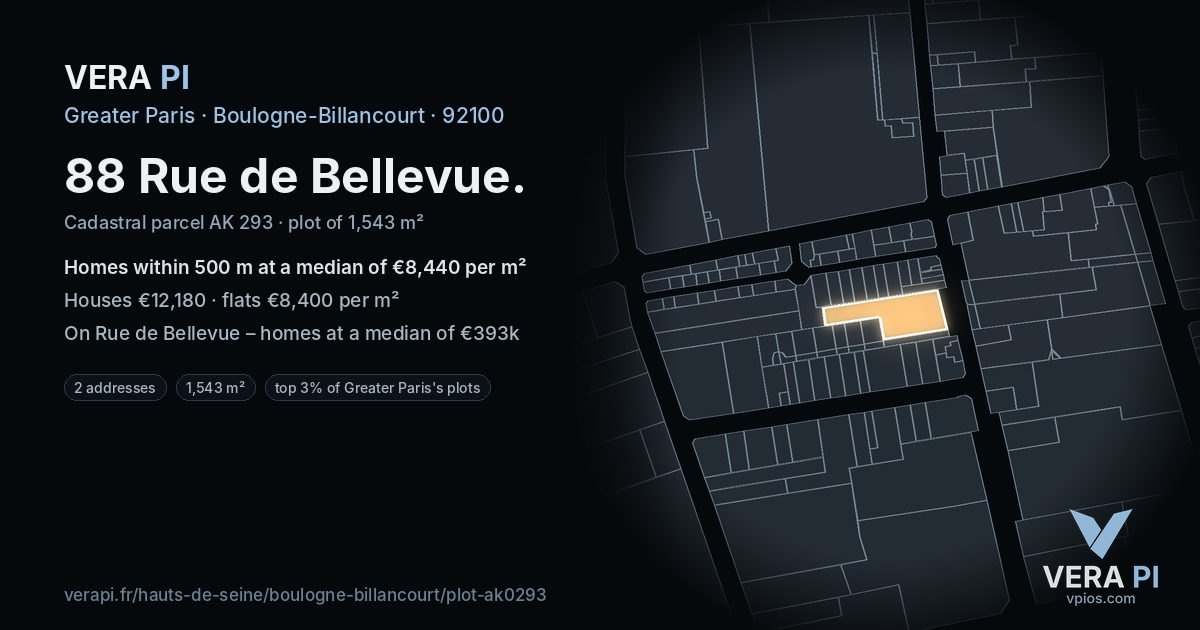 88 Rue de Bellevue, Boulogne-Billancourt at night – the plot lit, the parcels around coloured by the prices near them