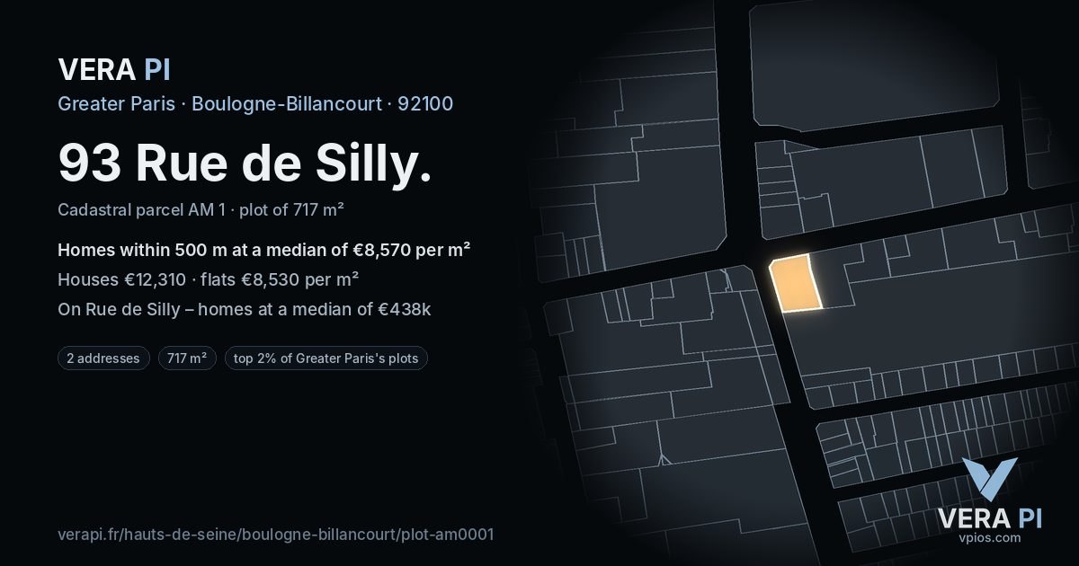 93 Rue de Silly, Boulogne-Billancourt at night – the plot lit, the parcels around coloured by the prices near them