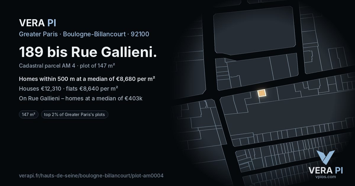 189 bis Rue Gallieni, Boulogne-Billancourt at night – the plot lit, the parcels around coloured by the prices near them