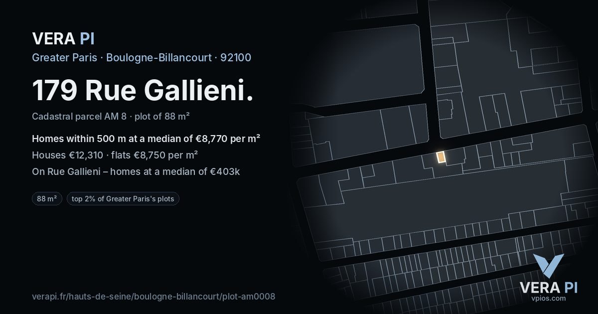 179 Rue Gallieni, Boulogne-Billancourt at night – the plot lit, the parcels around coloured by the prices near them