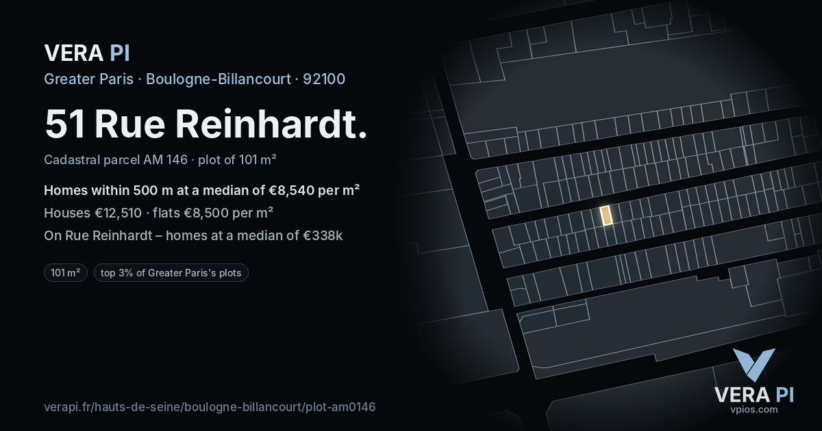 51 Rue Reinhardt, Boulogne-Billancourt at night – the plot lit, the parcels around coloured by the prices near them