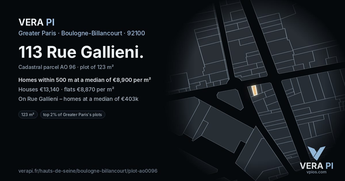 113 Rue Gallieni, Boulogne-Billancourt at night – the plot lit, the parcels around coloured by the prices near them
